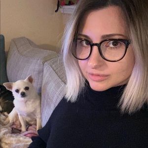 Meet your Posher, Natalie